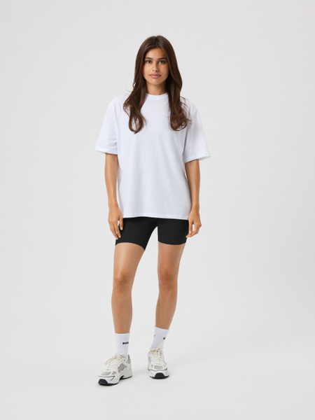 Björn Borg Studio Oversized T-shirt Vit, XXL | Apparel & Accessories - Clothing - Shirts & Tops | ModeLejon