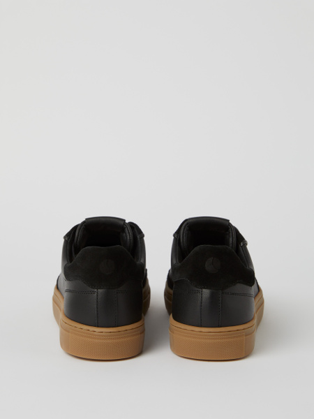 Björn Borg SL110 – herrsneakers i läder med mockadetaljer i svart – baksida