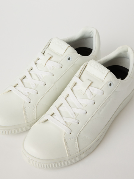 Björn Borg Deuce T305 – vit sneaker i mer hållbart läder – baksida