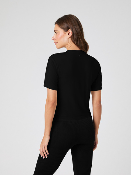 Björn Borg Studio Soft T-shirt i svart – croppad i modal – baksida