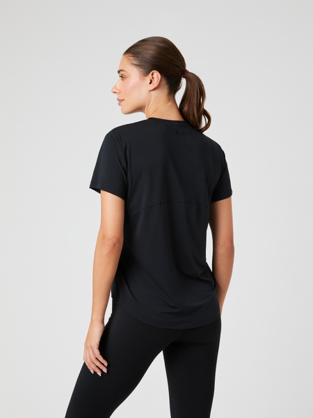Björn Borg sport-t-shirt i lätt andningsbart tyg i svart – baksida