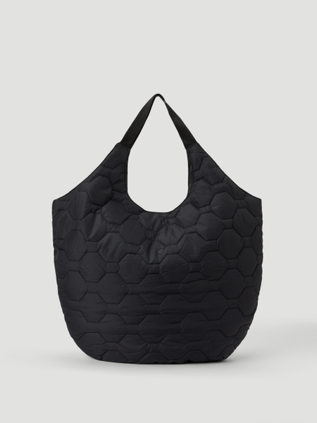 Läs mer om Björn Borg Borg Quilted Tote Svart