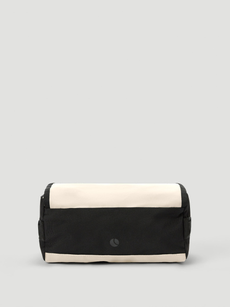 Björn Borg Travel Wash Bag – vit hängbar necessär – baksida