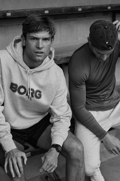 Björn Borg oversized hoodie i grått med känguruficka – baksida