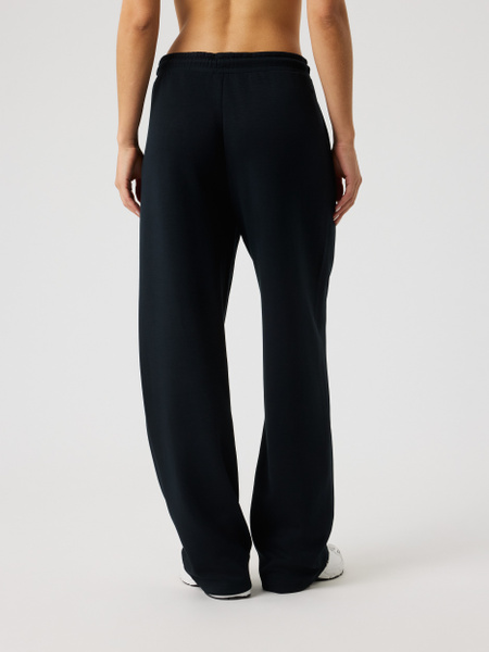 Björn Borg Studio Soft Sweatpants i svart – mjuk komfort – baksida