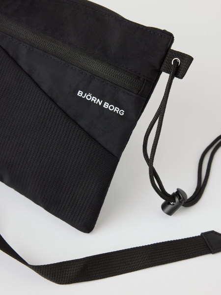 Björn Borg Explorer Crossover Bag – svart axelväska – baksida