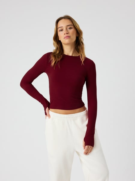 Studio Ribbed Cropped Long Sleeve